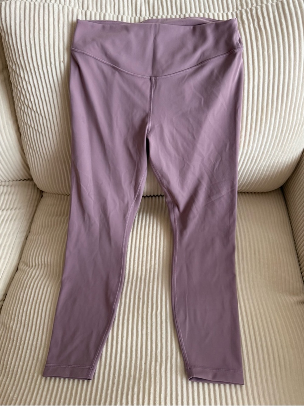 Lululemon purple leggings